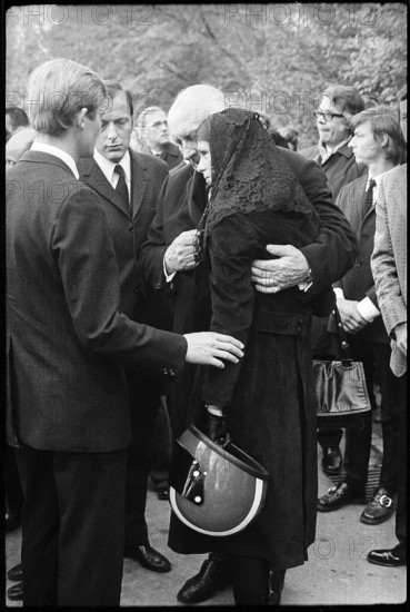 Funeral of Jo Siffert, Freiburg 1971; widow Simone SiffertGuhl