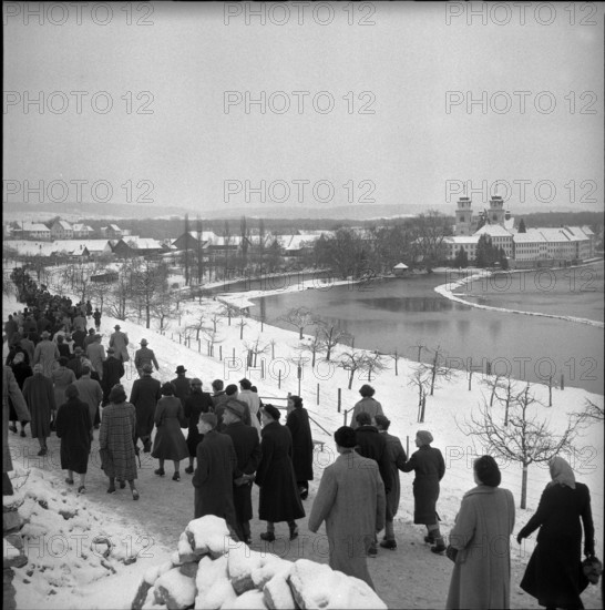 Protest against power plant construction; hydroelectric power plant; 1952