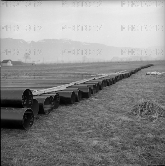St. Margrethen, pipes for the construction of the Central European Pipeline; 1961