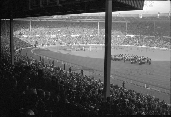 1966 World Cup semifinal in England: Spectators at Wembley Stadium