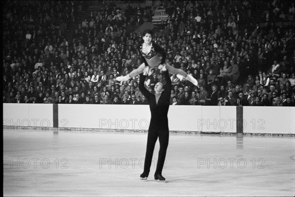 European Championships in Zurich 1971: The European Champions Irina Rodnina Alexei Ulanov