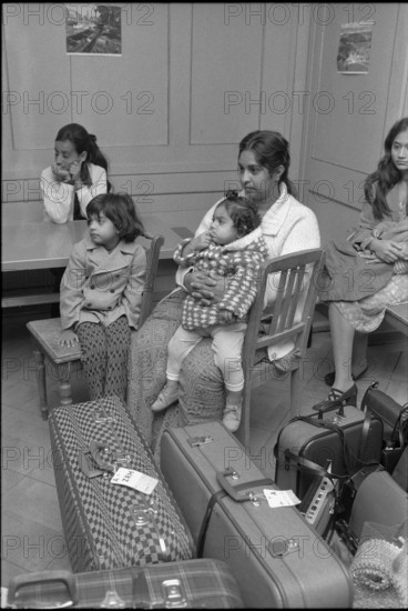 Ugandan refugees arriving in Neuchâtel in 1972