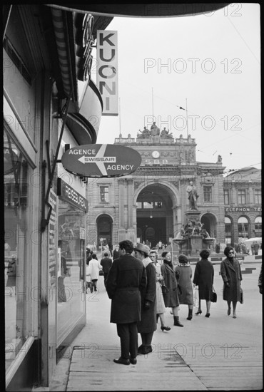 Zurich Bahnhofplatz 1964
