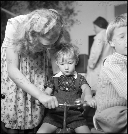 Children playing, 1942