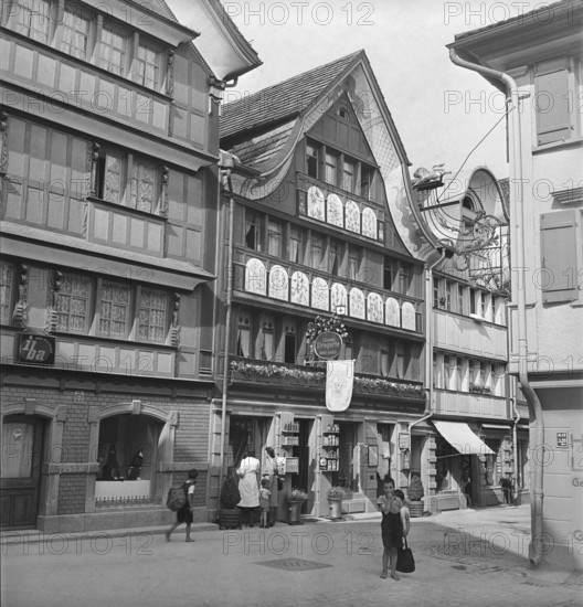 Löwen Drugstore; Appenzell; 1941