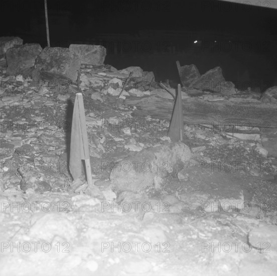 After WW 2: 50kg phosphor bomb found in the Rhine bed, 1961