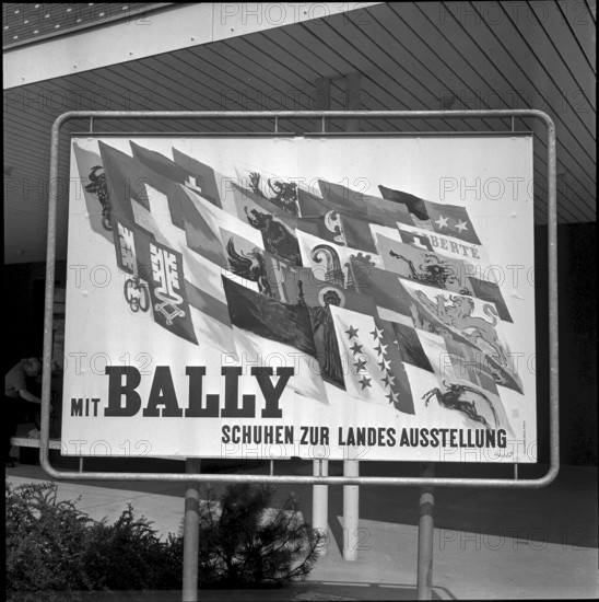 Warehouse of the Swiss donation organization, 1945