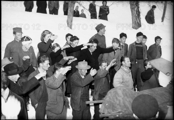 Vals, building cut in half by avalanche.1951