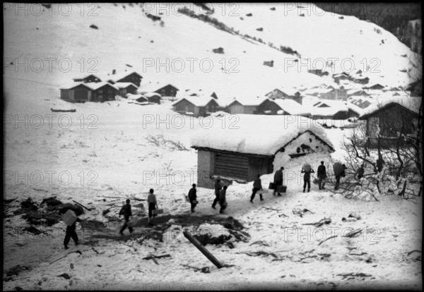 Avalanche in Vals, 1951