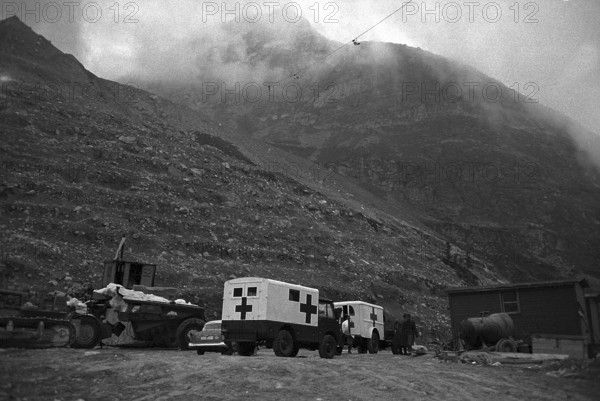 Mattmark glacial ice avalanche, search for the missing workers, persons, 1965