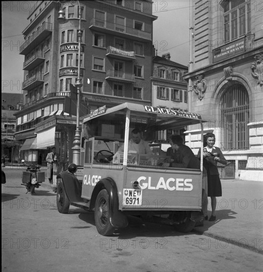 Neuhausen, demolition of the hotel Schweizerhof, 1954