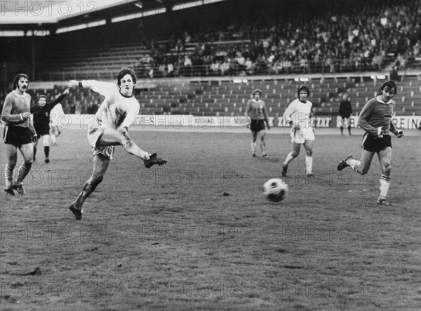 NLA Championship 1973/74: FC Zurich vs. St. Gallen; Goal scorer Daniel Jeandupeux