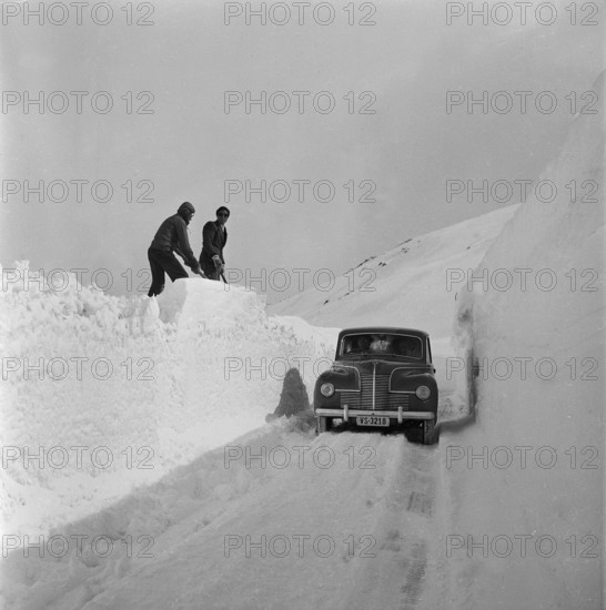 Excavation of the Simplonstrasse, 1950