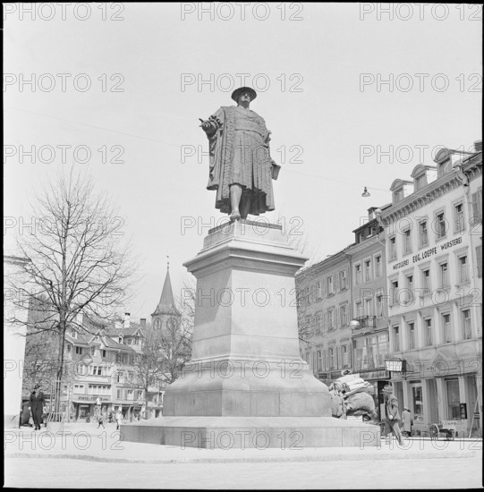 Vadian monument, St. Gallen 1940