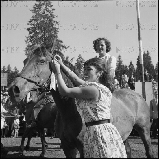 50th MarchéConcours Saignelégier, winner of the girls' race, 1953