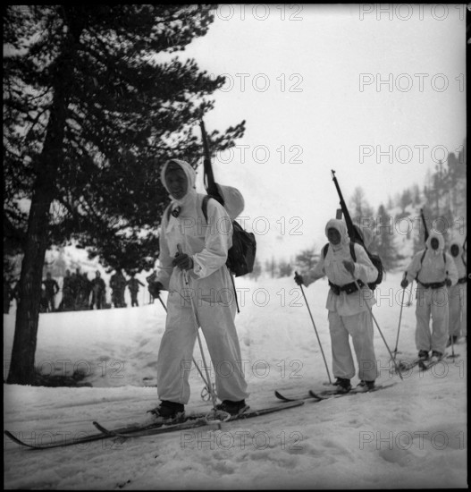 Swiss mountain troops, 1940