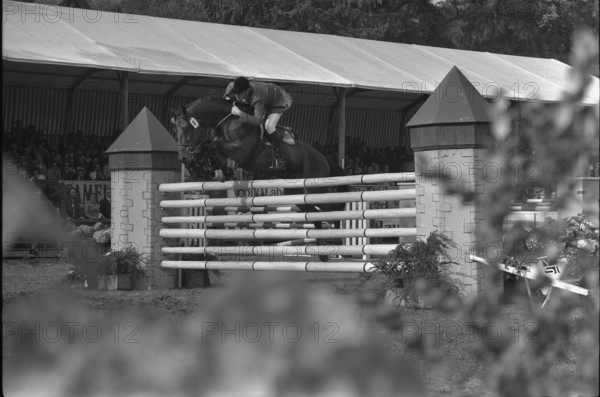 CSIO Lucerne 1974: RA Ridland on Boy Colonel