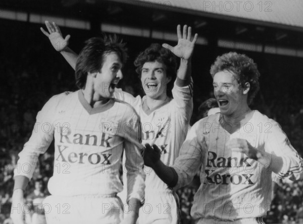 NLA Championship 1981/82: FCZ Servette; Goal scorers Seiler, Scheiwiler, Landolt