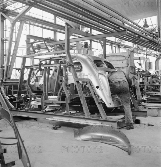 Body; Assembly hall; General Motors 1946
