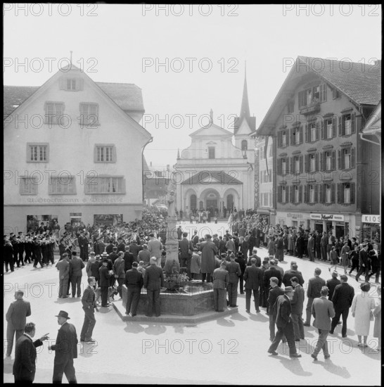 Sarnen: Population at the Obwalden Landsgemeinde 1960