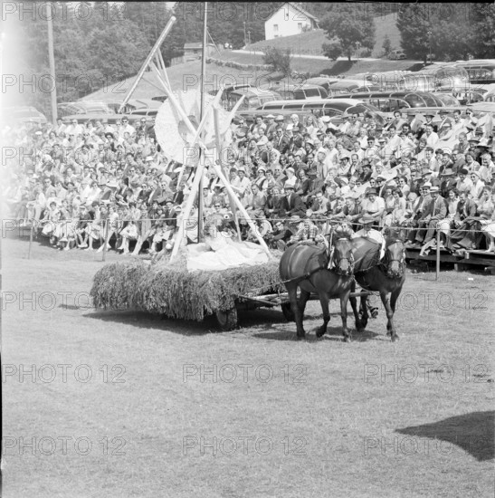 56th MarchéConcours Saignelégier, parade, 1959