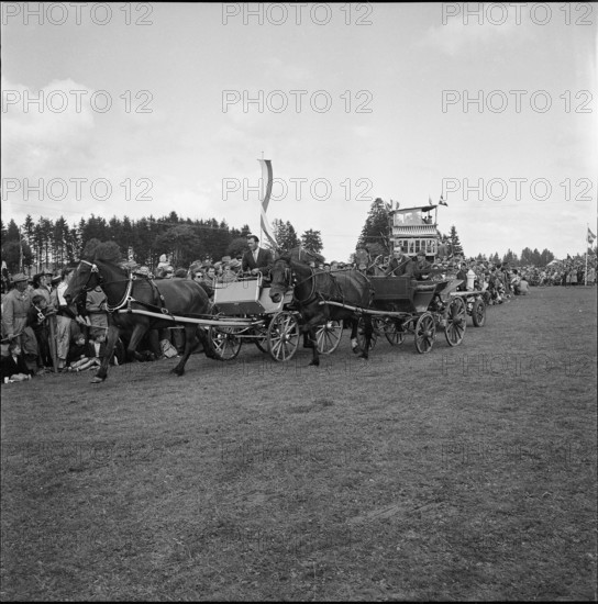 53rd MarchéConcours Saignelégier, chariot race, 1956