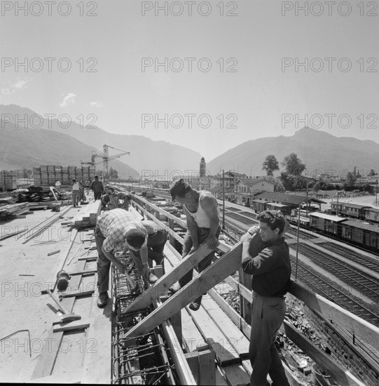 N2 GotthardChiasso near Melide, 1933