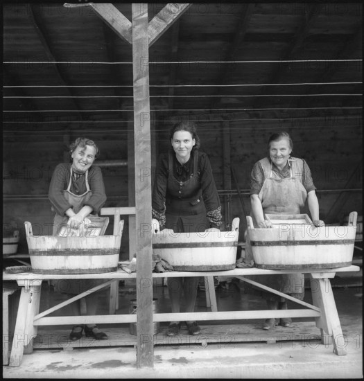 Quarantine camp for Swiss abroad in Neuchâtel 1945