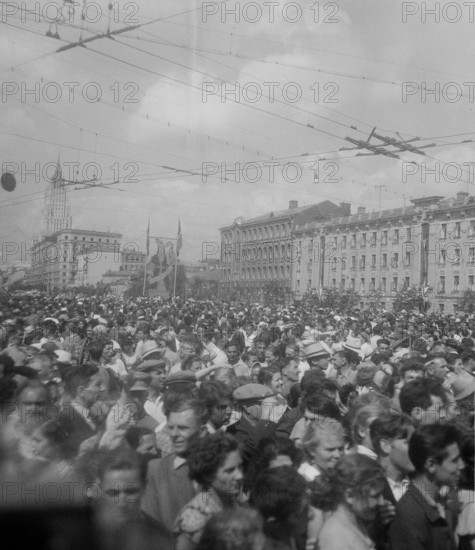 Swiss at the World Youth Festival in Moscow, 1957
