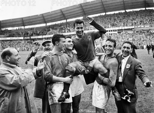Football World Cup in Sweden 1958: France wins against Germany