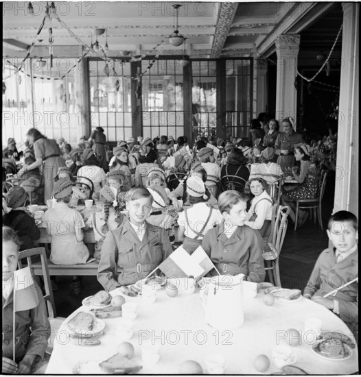 Children from England on holiday in Switzerland, 1946