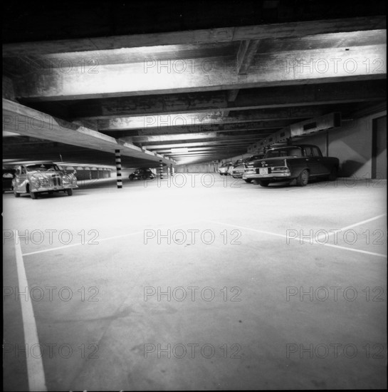 Park terrace at Bern train station, 1964