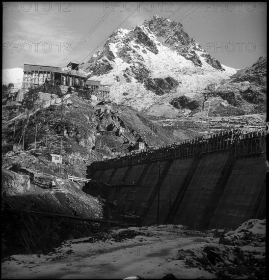 Cleuson Dam construction site 1948
