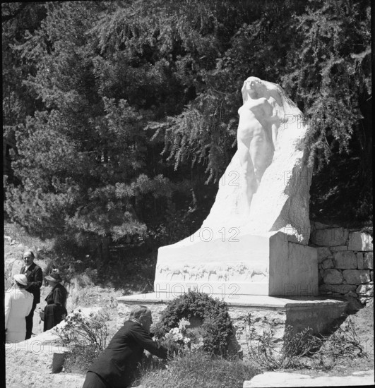 Segantini monument in St. Moritz 1949