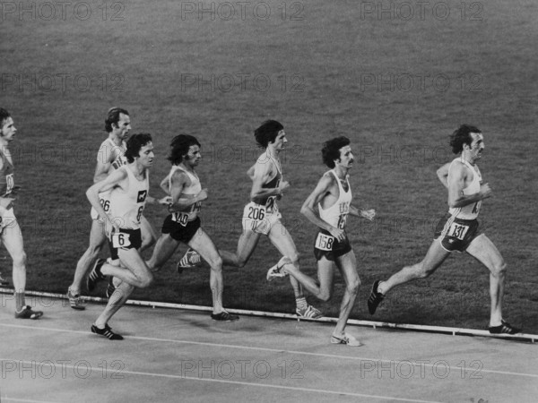 Autofreier Sonntag 2.12.1973
RDB