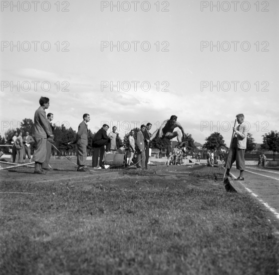Athletics swiss championships 1939, 10'000m: Bally wins