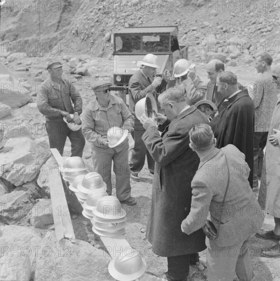 Power station construction, Press visiting Moiry 1956.