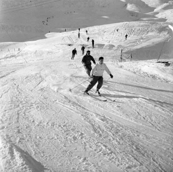 Ski school leader course in Wengen, 1956.