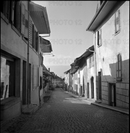 Old part of Estavayer-le-Lac, 1951.