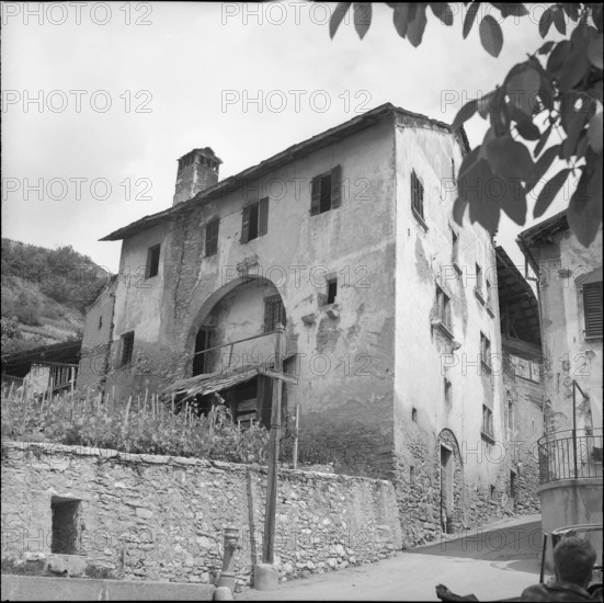 St. Léonard, Sonvillaz castle, 1966.