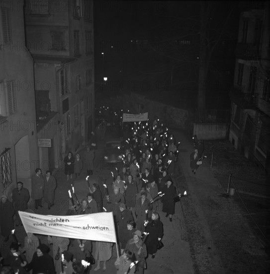 Torch-lit procession to commemorate the first voting about women suffrage in Switzerland, 1959. The referendum was then rejected clearly.