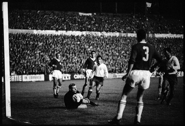 WC qualifier 1968: Switzerland - Greece; Grob, Michaud.