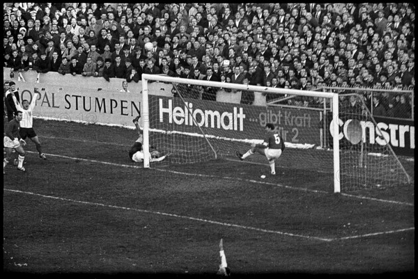 WC qualifier 1965: Switzerland - Netherlands.