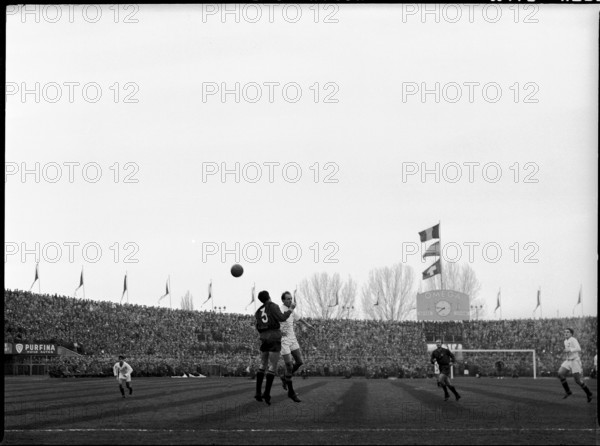 WC qualifier 1957: Switzerland - Spain.