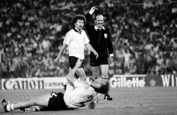 Football WC semi final 1982: Germany - France;.
