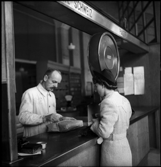 Posting of Mail for the Military Postal Service, 1939.