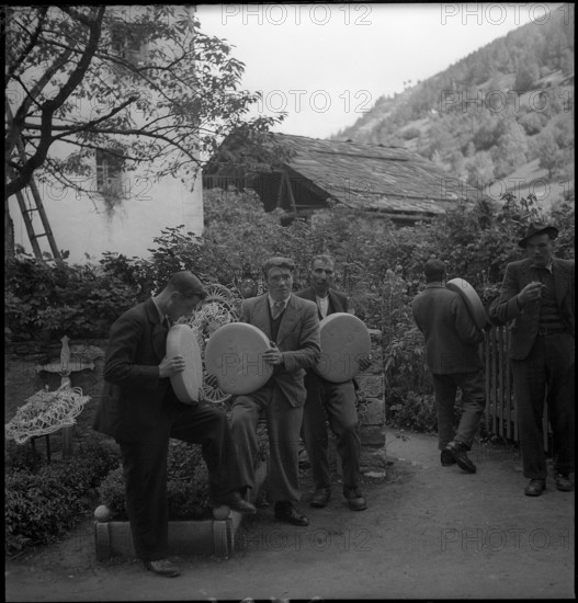 Cheese donation in Vissoie, Valais 1941.