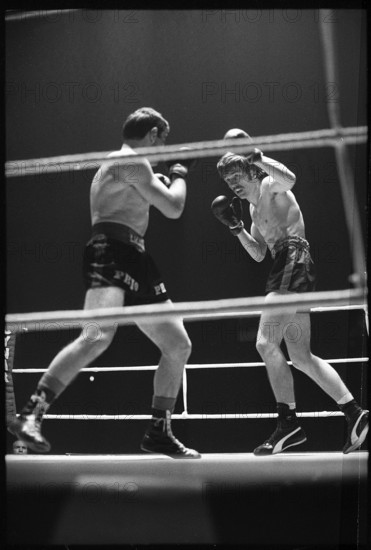 Boxing Eric Nussbaum versus Meier in Zurich 1970.