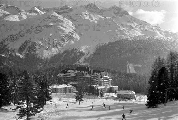 Hotel Suvretta in St. Moritz, 1972.
