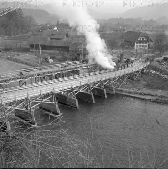 New Jaberg bridge under construction; 1951.